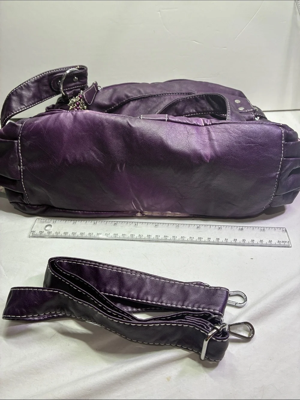 Angel Kiss 2 Top Zipper, Multi pocket Handbag Purse, Adjustable Straps - Picture 11 of 14